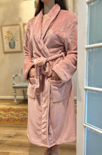 Load image into Gallery viewer, Blush pink Plush fleece gowns
